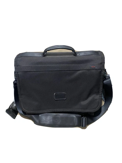 Tumi Alpha 15” Laptop Brief Messenger Bag Nylon Blk 3 Pocket -USED
