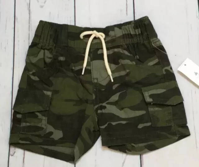 Baby Gap Boys 0-3 Months Camouflage Cargo Shorts. Nwt