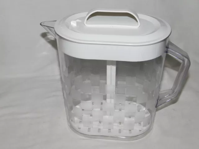 https://www.picclickimg.com/Xl4AAOSwbuFgKcSw/Pampered-Chef-Quick-Stir-Family-Size-1-Gallon-4-Quart.webp