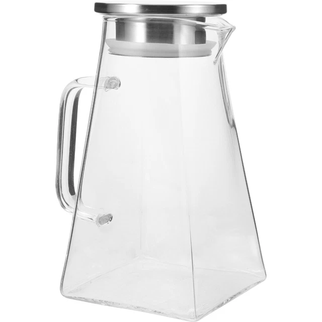 Pichet en verre ambré avec bec verseur