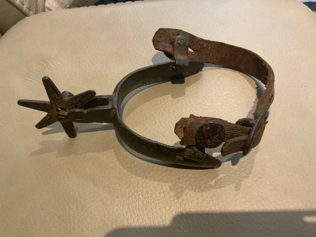 Antique Cast Iron Western Cowboy Mexican Hand Forged Spur 6 Point Rowel Old West Antique Cast Iron Western Cowboy Mexican Hand Forged Spur 6 Point Rowel Old West