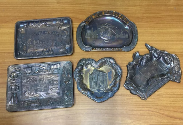 (5) Vintage metal Copper Ashtrays New York city worlds fair 1961 Dakota mason ￼