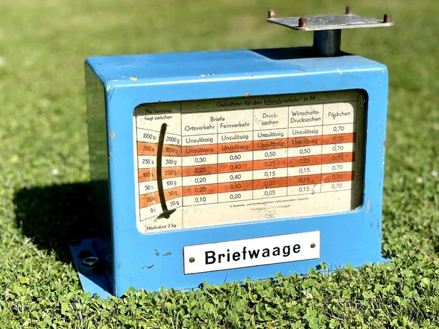 Antike DDR - Briefwaage