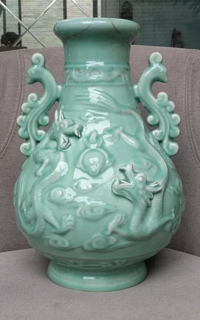 Extremely A Large Chinese Celadon Dragon Porcelain Vase