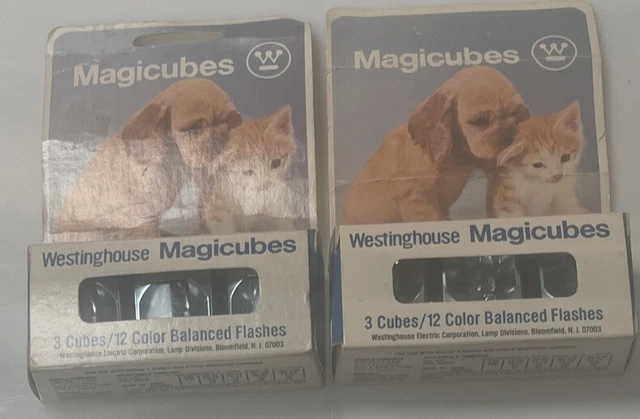 Set of 2 Vintage Westinghouse Magicubes Magic Cubes 24 Flashes 6 Cubes