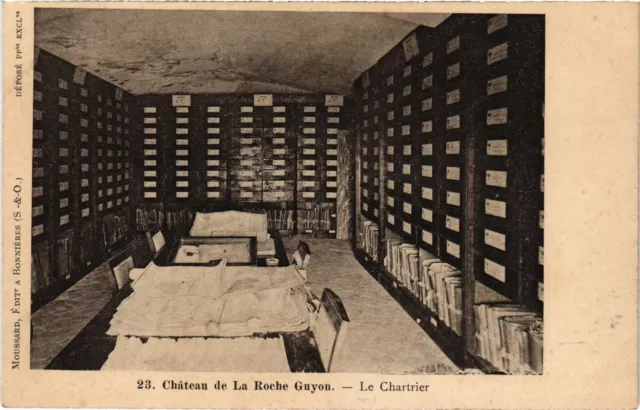 CPA La Roche-Guyon Le Chateau, Le Chartrier FRANCE (1308037)