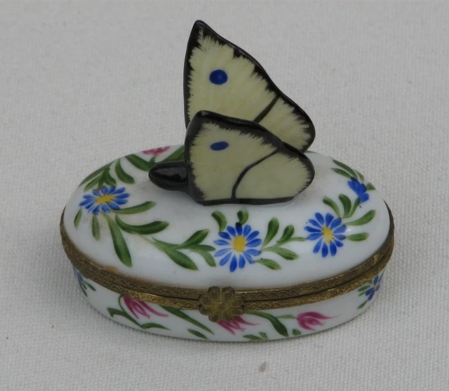 Porcelain Trinket Jewelry Box BUTTERFLY Royal Danube # 1886 Perfect Gift