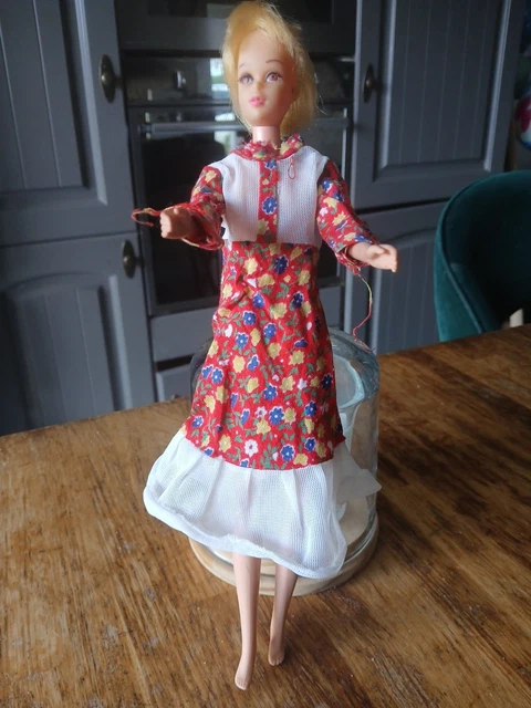 POUPÉE BARBIE VINTAGE 1966 .Made in Indonesia EUR 25,00 - PicClick FR