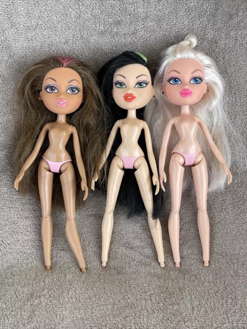 BRATZ DOLL BUNDLE Hello My Name Is Cloe Jade Selfie Snaps