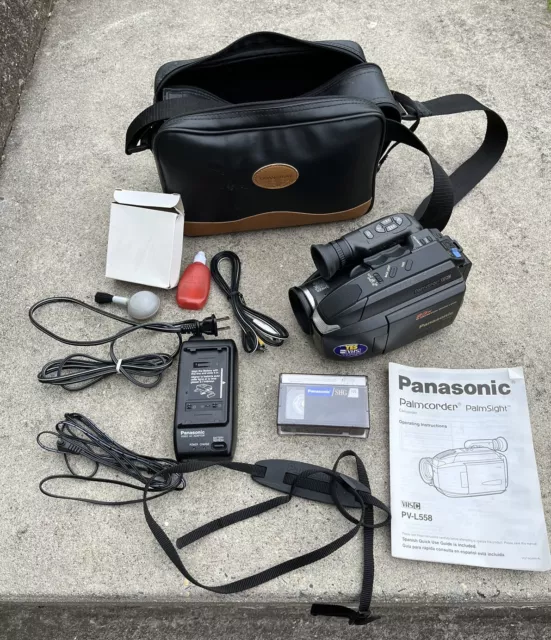 Panasonic Palmcorder Cámara de Video PV-L558 Paquete Extras Estuche Cargador Cinta FUNCIONA