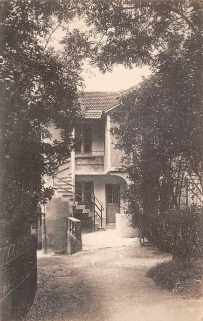 LES CHARMILLES clinique chirurgicale Privée - Maison du Jardinier