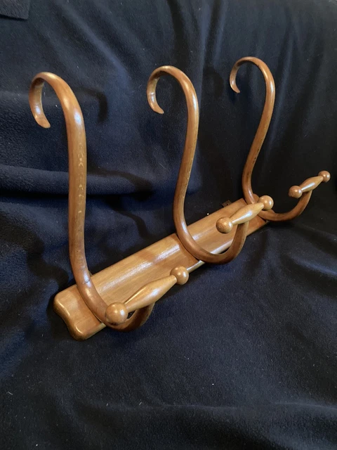 Thonet Mundus Appendi Abiti A Tre Riccioli Epoca Fine 800