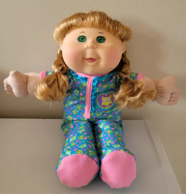 Cabbage Patch Doll - 14 inch, 2011, wavy hair, freckles