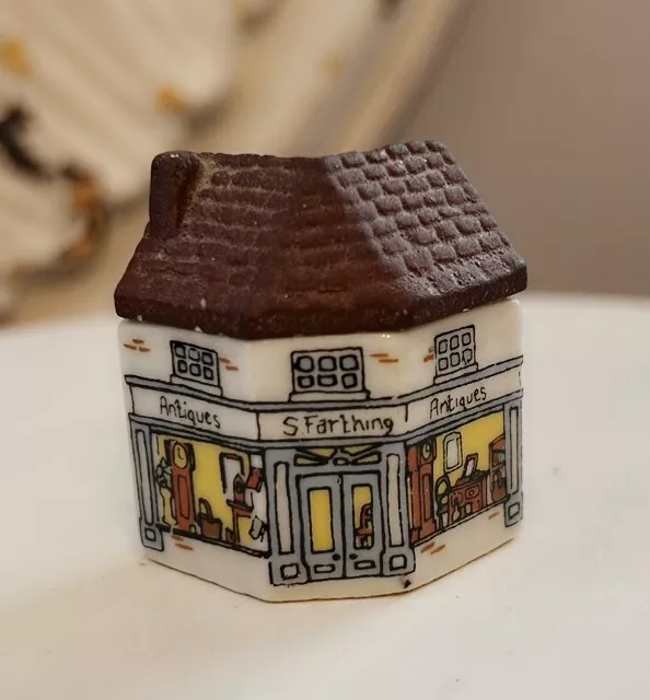 Whimsey on Why Wade England S FARTHING ANTIQUES Store House Figure Vintage