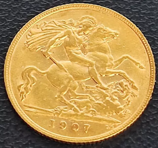 1907 22ct Gold Half Sovereign please see photo's for condition my ref 72