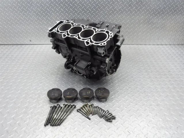 2006 06-07 Honda CBR1000 RR Crankcase Crank Case Engine Motor Block Piston OEM