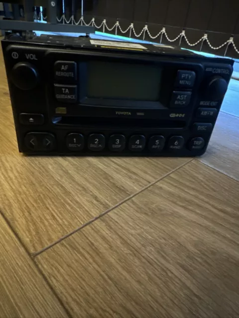 Toyota RAV4 CD / Radio Player 86120-42061 / CQ-TT3070AA