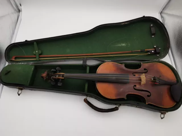 alte Violine mit Zubehör , Geige mit Koffer und Bogen