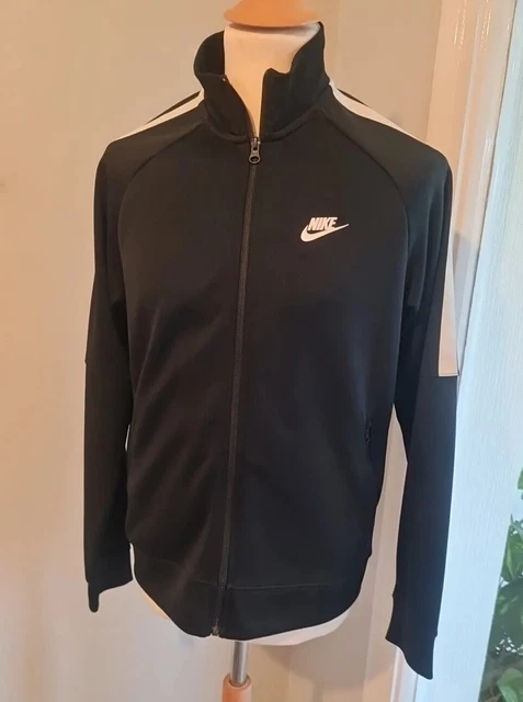 Black nike deals tribute tracksuit