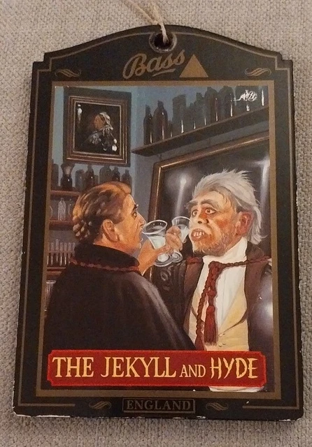 Pub World - British Pub Collection. Bass - The Jekyll And Hyde