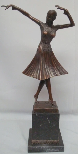 Estatua Bailarín Art Deco Estilo Art Nouveau Estilo Bronce sólido Firmado