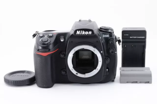 Nikon D300 12.3 Mp Digital SLR Camera Body from JAPAN #5N61