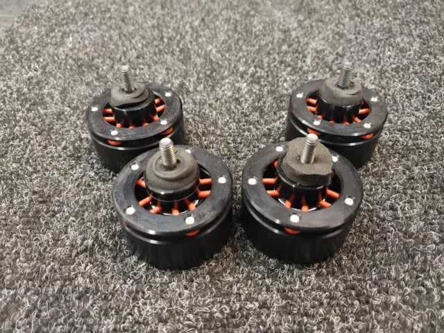 Isonoe Turntable Isolation Feet For Technics sl 1210 + 1200 Turntables M6 Thread