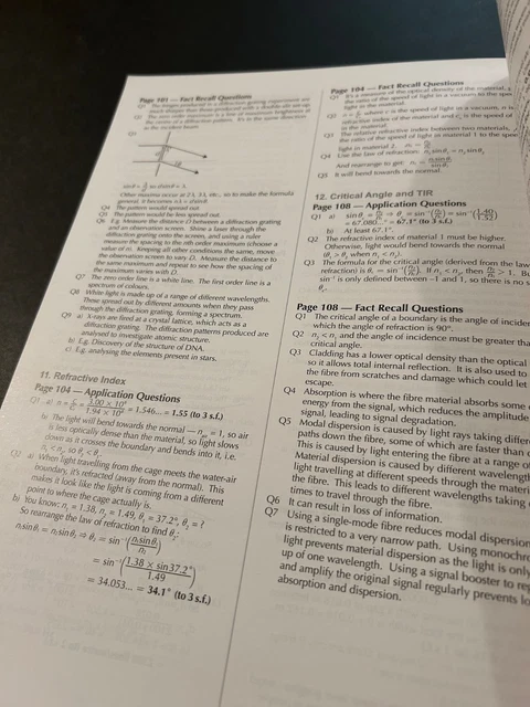 AQA A LEVEL Physics Student Book Years 1 and 2 by CGP Books £16.15 ...