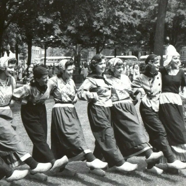 c.1940 Dutch Dancers Holland Michigan Tulip Time Festival RPPC Ottowa Co. Photo