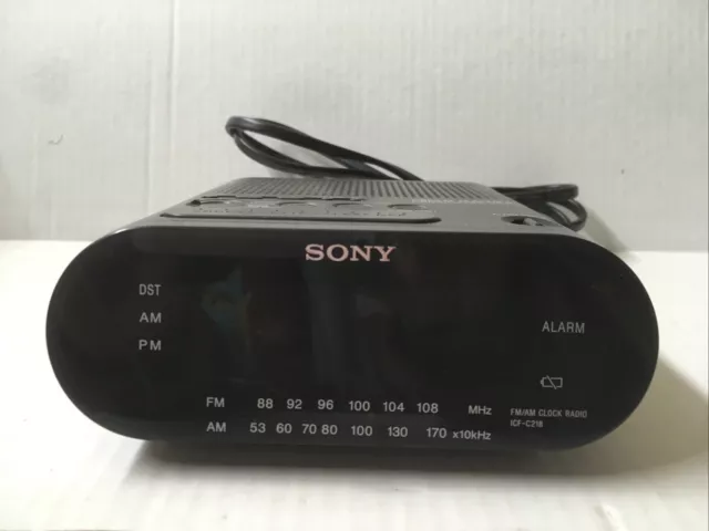 Sony Dream Machine AM FM Dual Alarm Clock Radio Model ICF-C218 Auto Time Set