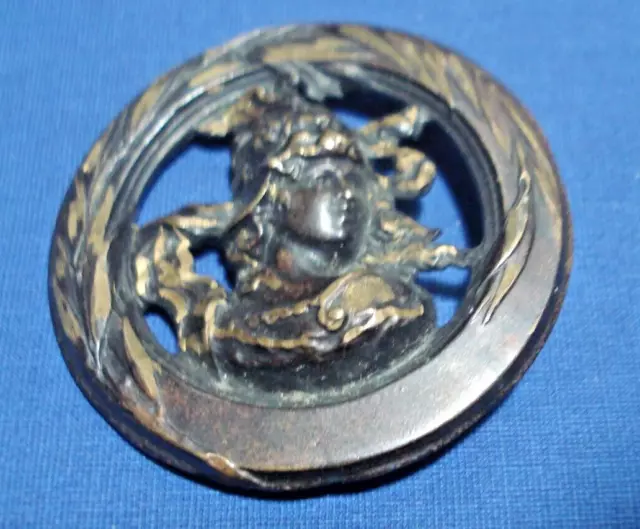 ANCIEN GROS BOUTON en laiton MYTHOLOGIE BELLONAT/JUNON/JUPITER/MARS 42 mm