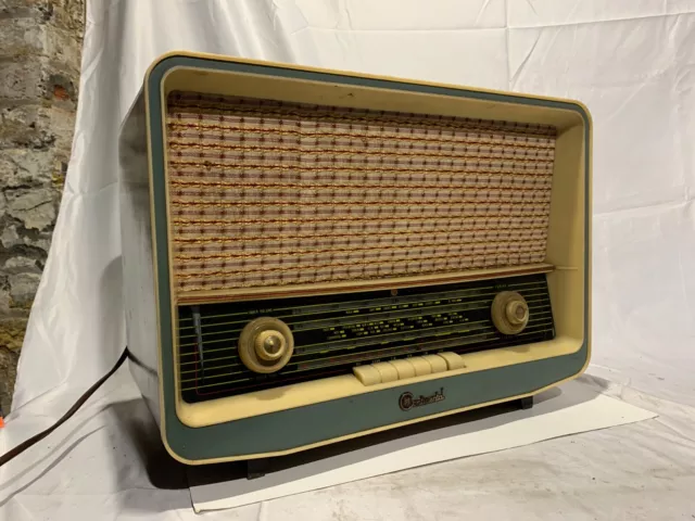 PYE Continental VHF 2D Vintage Valve Radio - working