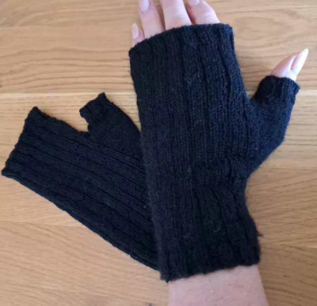 Armstulpen Pulswärmer  Handwärmer gestrickt