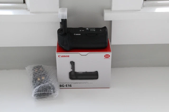 Canon BG-E16 Battery Grip for EOS 7D Mark II USED