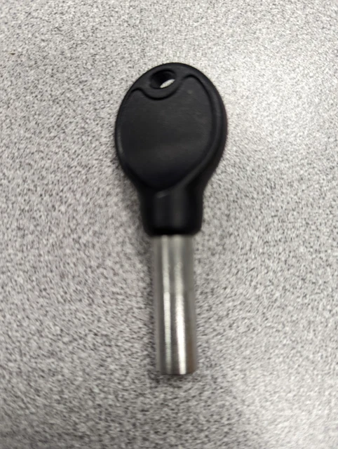 Southco Barrel Key (063-0044) for Latches 068-3103, 064-3128, & 068-3220