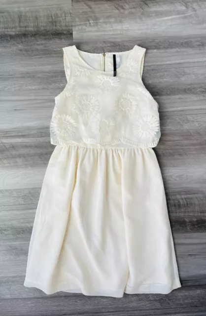 Kensie Ivory Embroidered Daisy Dress XS Sleeveless Mini Floral