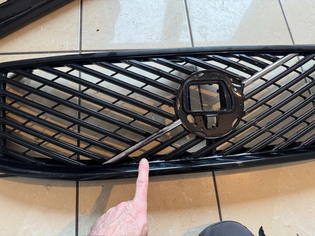 2025 Volvo  XC90 S90 Front Grill Chrome LOWER Facelift Genuine 32409182