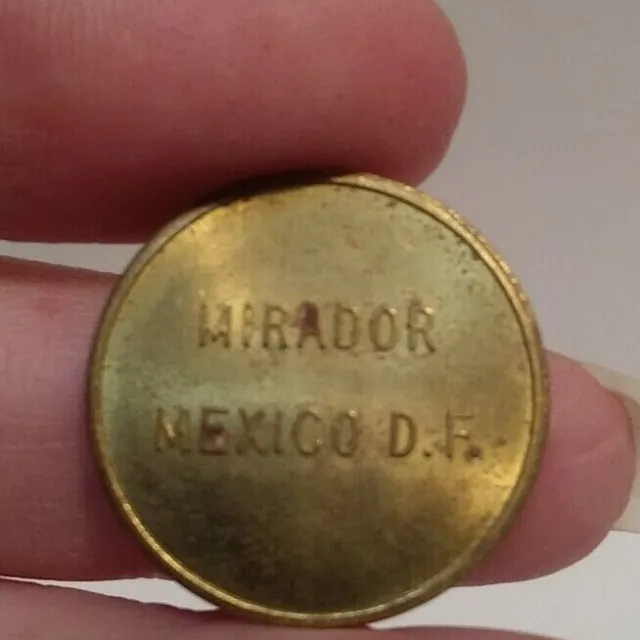 Vintage Mirador Mexico D.F. Torre Latin America Token MRT 235 2