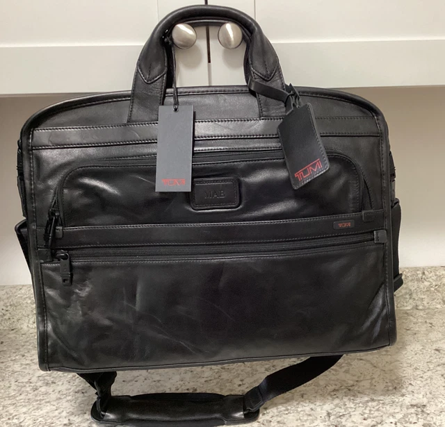 Tumi Alpha Slim Napa Leather Large Screen Computer Portfolio Brief Black New
