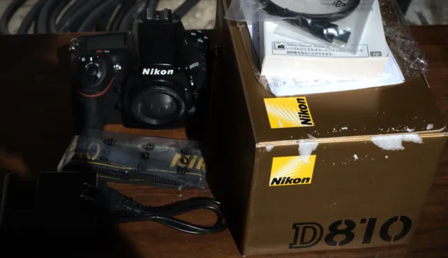 Guaranteed VG Nikon D810 DSLR Camera body bat charger and box 14 day returns