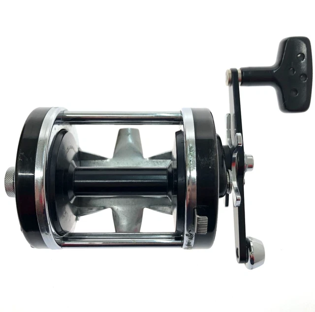 ABU GARCIA AMBASSADEUR 1000C Fishing Reel EF Seal 821000