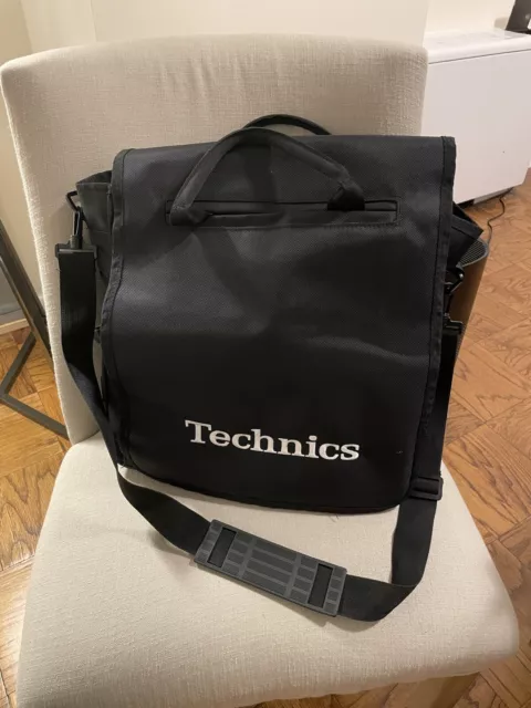 Technics Dj Backbag Black Embroidered Logo Silver for 45 Lps