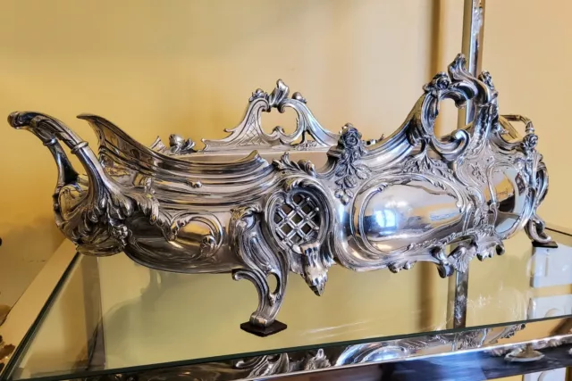 Jardiniére centre de Table en bronze Argenté style Louis XV- Orfèvre Parisien 3