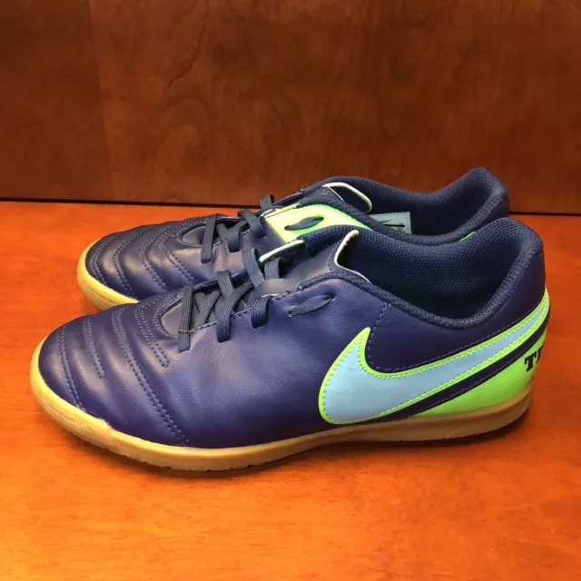 Nike Jr. Tiempo Rio III IC Kids Blue Indoor Soccer Shoes Sz 5.5Y #819196-443