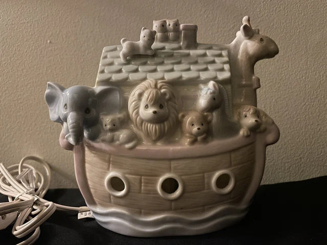 VTG Enesco Unisex Noah's Ark Ceramic Porcelain Baby Nursery Night Light