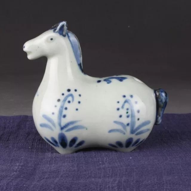 3" China Blue White Porcelain Pottery 12 Zodiac Animal Horse Flower Water-drop