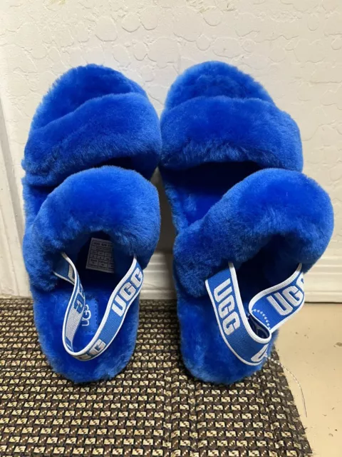 Royal blue deals ugg slides