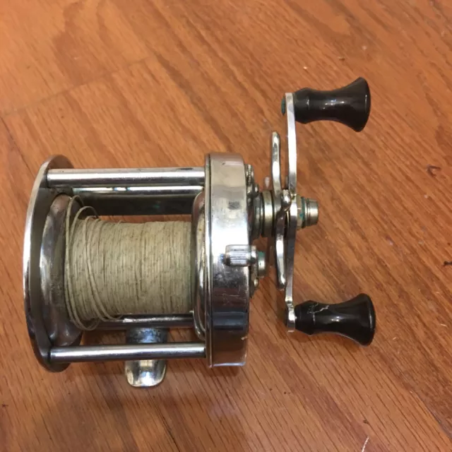 Vintage Shakespeare Service 1944 Model Ge Casting Fishing Reel Smooth