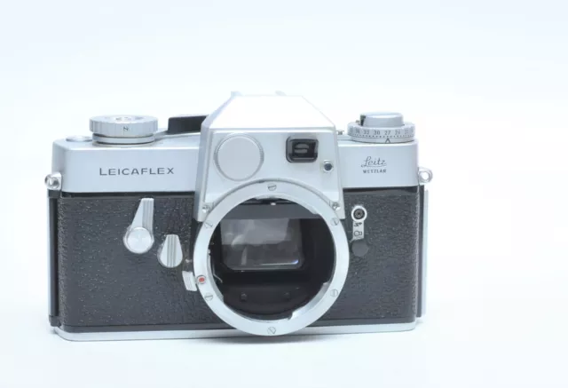 Leica Leicaflex 35mm Film Camera Body