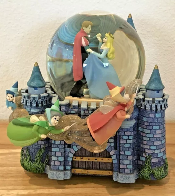 Disney Sleeping Beauty Aurora Fairy Prince Phillip Musical Snowglobe Works 100%